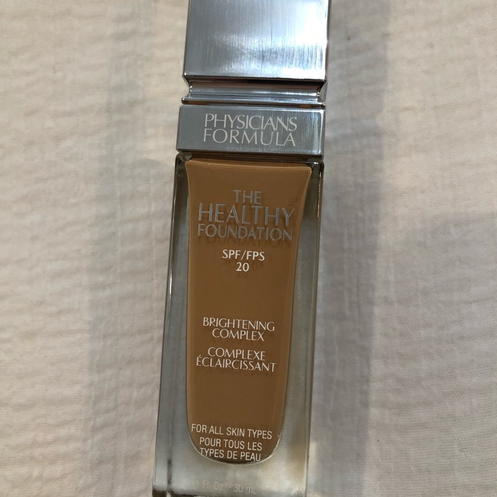 Physicians Formula Foundation W2